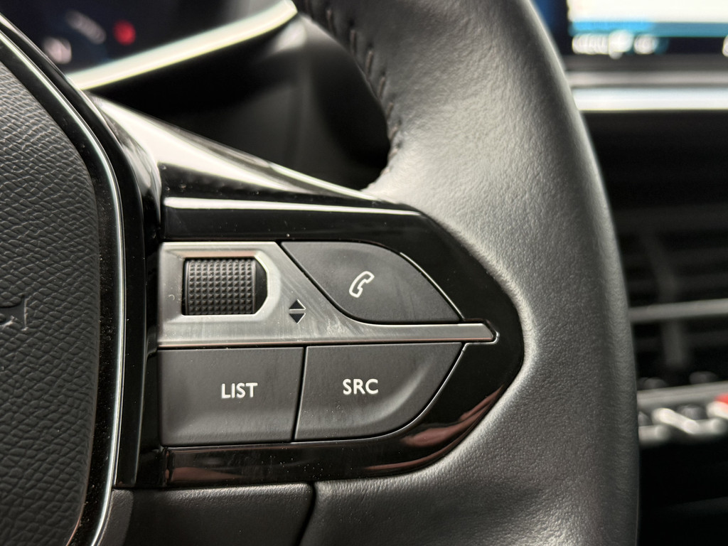 Peugeot e-208 (L356FH) met abonnement