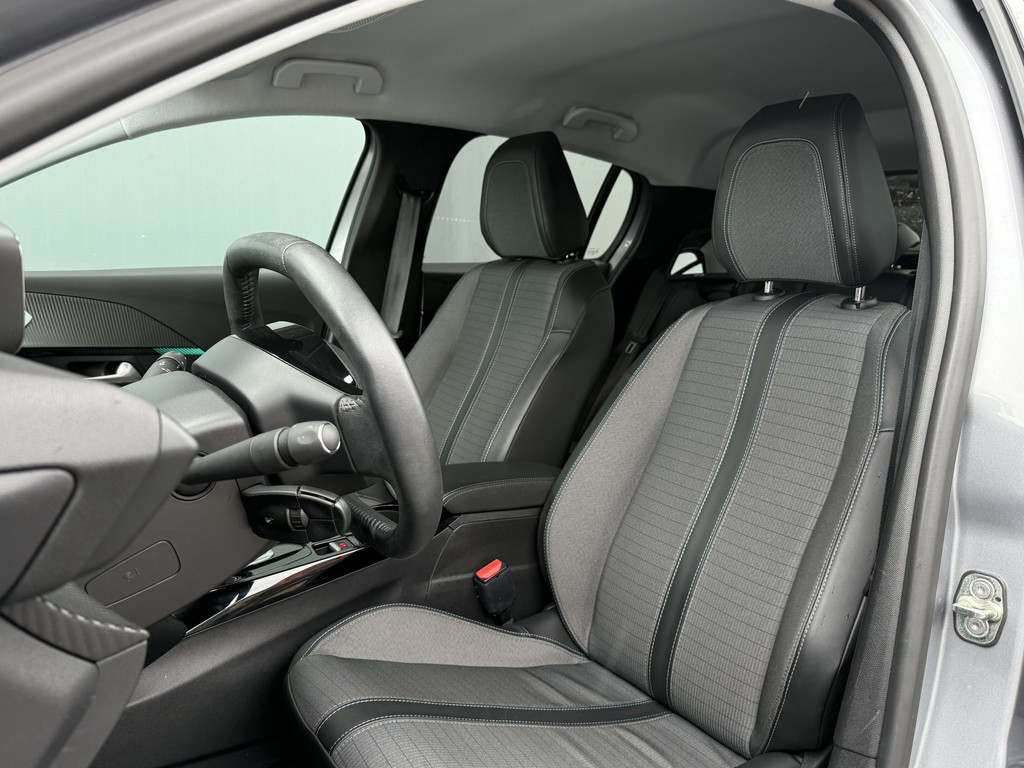 Peugeot e-208 (L356FH) met abonnement