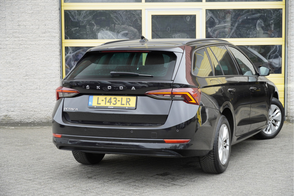 ŠKODA Octavia (L143LR) met abonnement