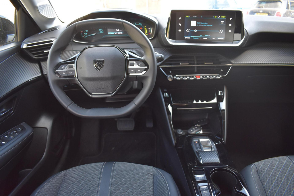 Peugeot e-208 (X999VK) met abonnement