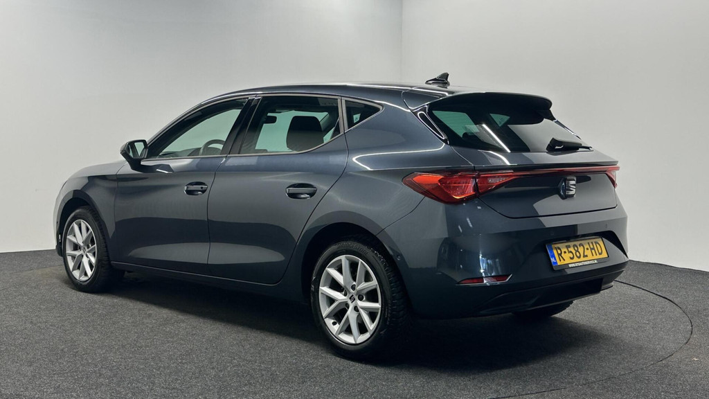 Seat Leon (R582HD) met abonnement