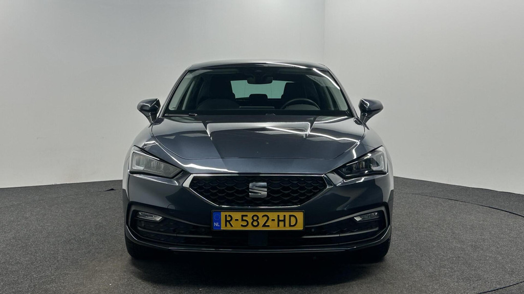 Seat Leon (R582HD) met abonnement