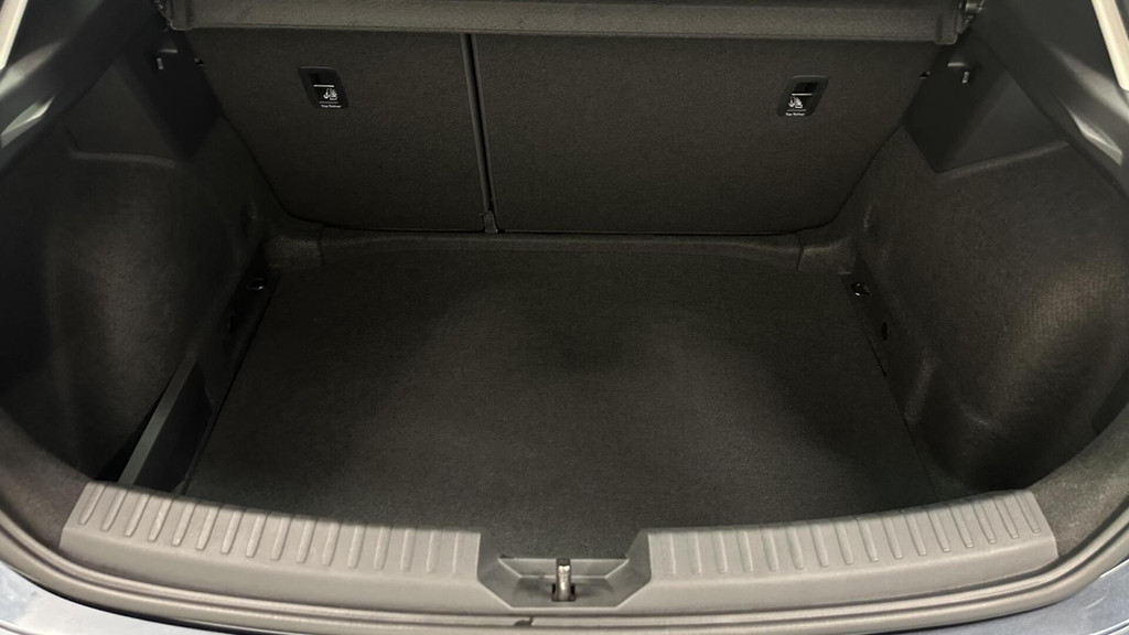 Seat Leon (R582HD) met abonnement