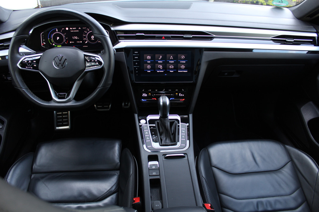 Volkswagen Arteon Shooting Brake (KFX95F) met abonnement