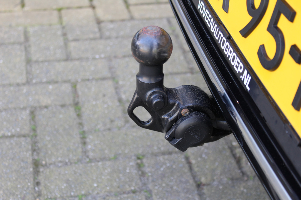 Volkswagen Arteon Shooting Brake (KFX95F) met abonnement