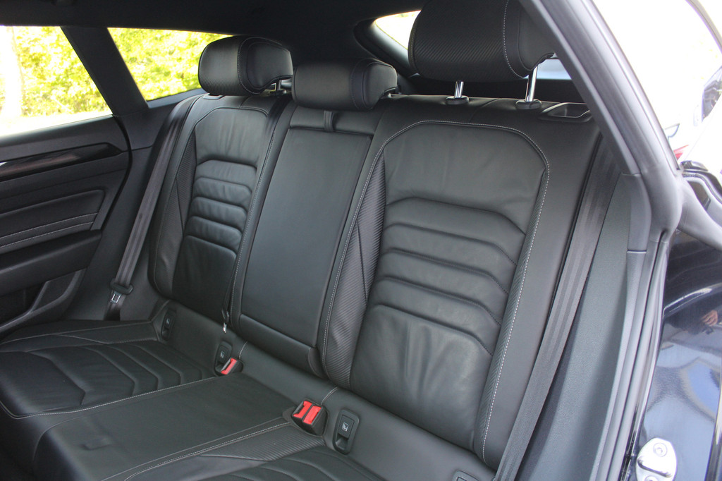 Volkswagen Arteon Shooting Brake (KFX95F) met abonnement