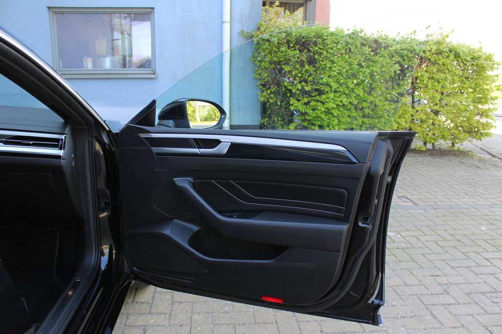 Volkswagen Arteon Shooting Brake (KFX95F) met abonnement