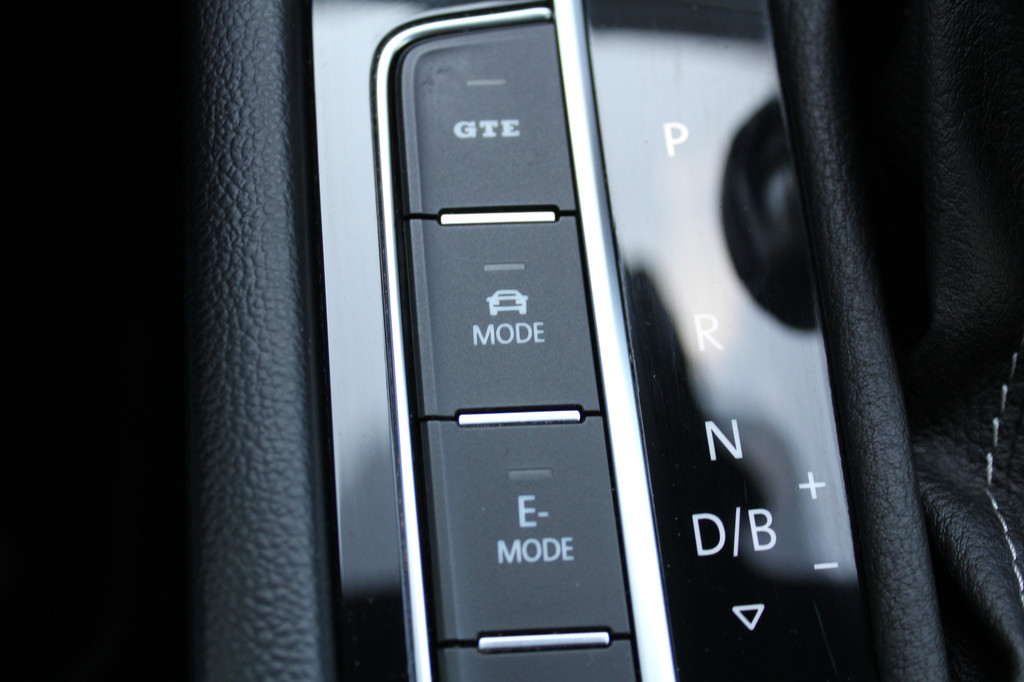 Volkswagen Arteon Shooting Brake (KFX95F) met abonnement