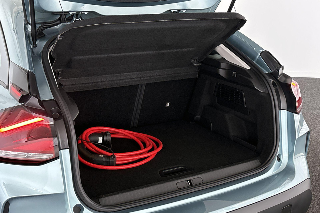 Citroën Ë-C4 (T056SP) met abonnement