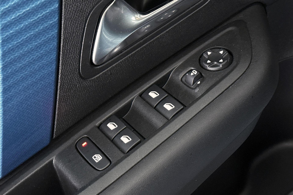 Citroën Ë-C4 (T056SP) met abonnement