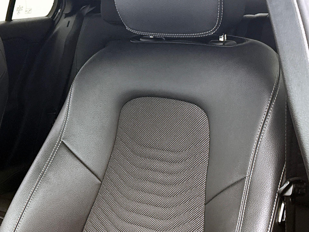 Mercedes-Benz A-Klasse (KFR84X) met abonnement