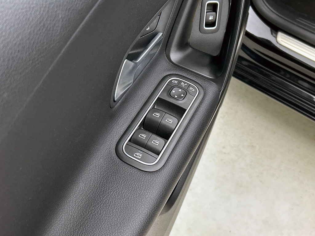 Mercedes-Benz A-Klasse (KFR84X) met abonnement