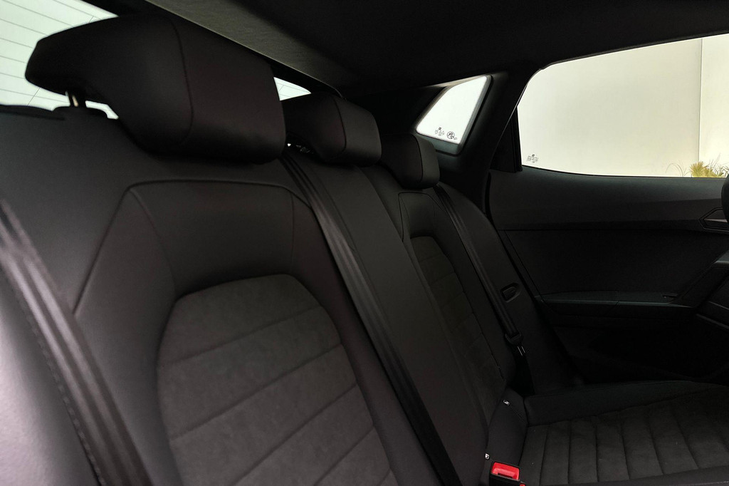 Seat Ibiza (T198HF) met abonnement