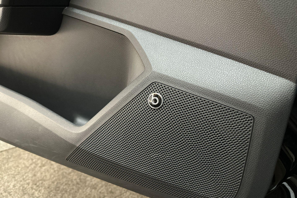 Seat Ibiza (T198HF) met abonnement