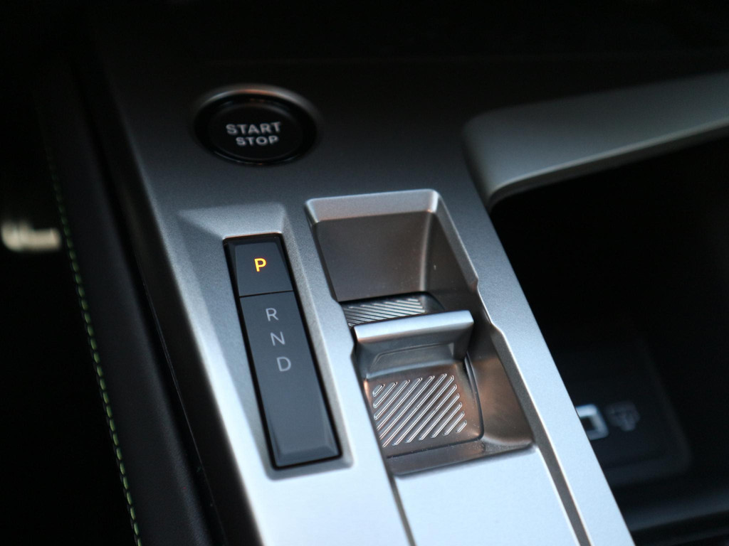 Peugeot 308 (JTG88P) met abonnement