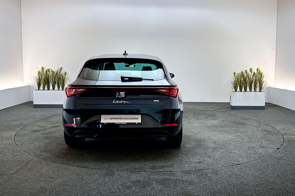 Seat Leon (KGH74P) met abonnement