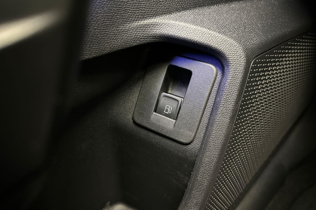 Seat Leon (KGH74P) met abonnement