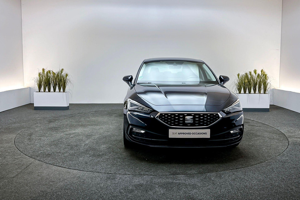 Seat Leon (KGH74P) met abonnement