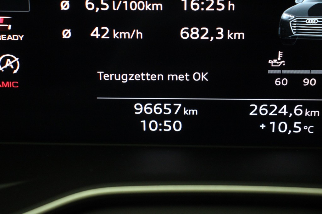 Audi A4 (T709FN) met abonnement