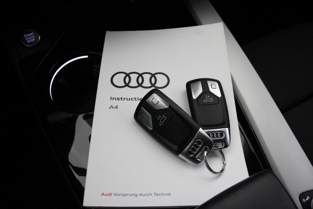 Audi A4 (T709FN) met abonnement