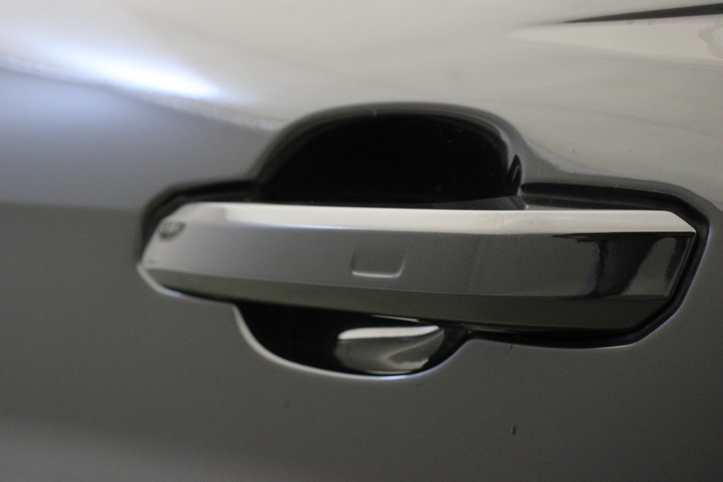 Audi A4 (T709FN) met abonnement