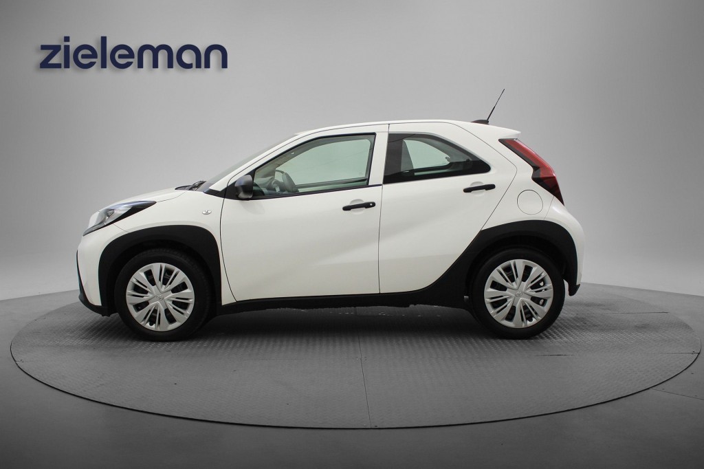 Toyota Aygo X (T226HG) met abonnement