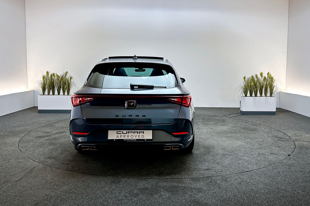 CUPRA Leon Sportstourer (KGG08H) met abonnement