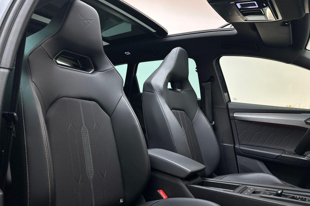 CUPRA Leon Sportstourer (KGG08H) met abonnement