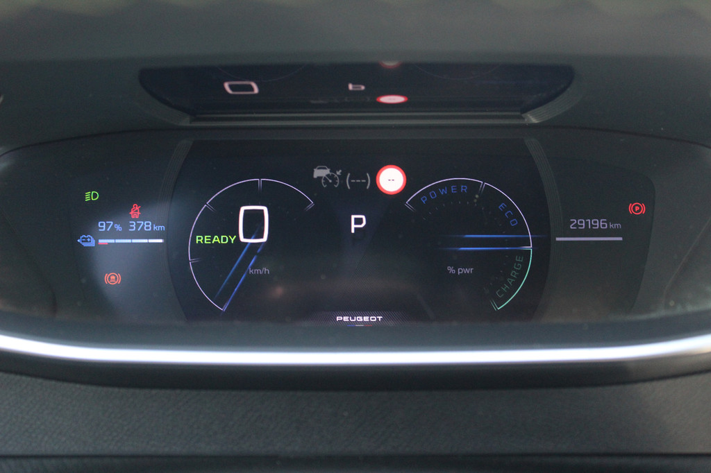 Peugeot e-2008 (GRB97R) met abonnement