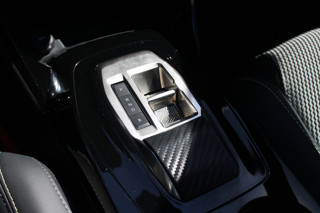 Peugeot e-2008 (GRB97R) met abonnement