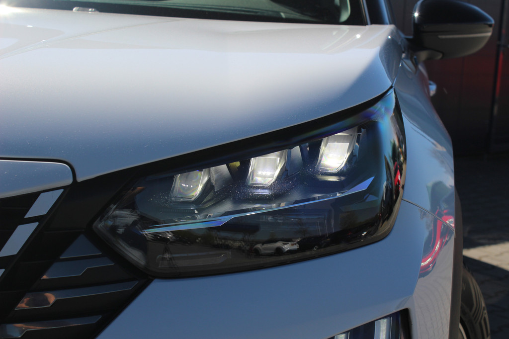 Peugeot e-2008 (GRB97R) met abonnement