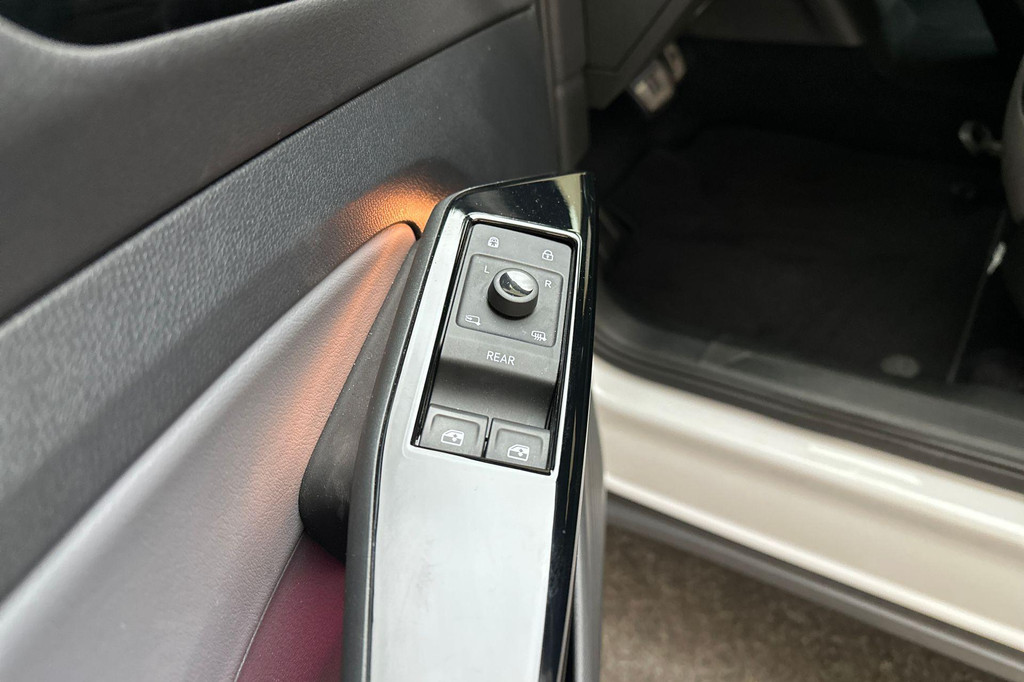Volkswagen ID.4 (KGL47P) met abonnement