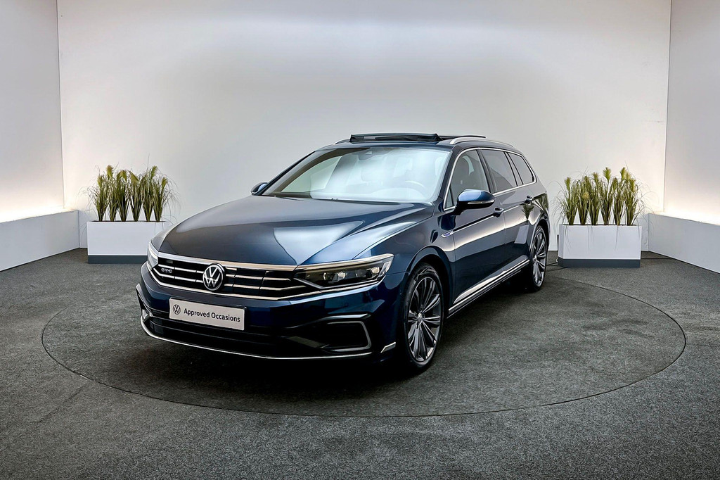 Volkswagen Passat (KGJ87X) met abonnement
