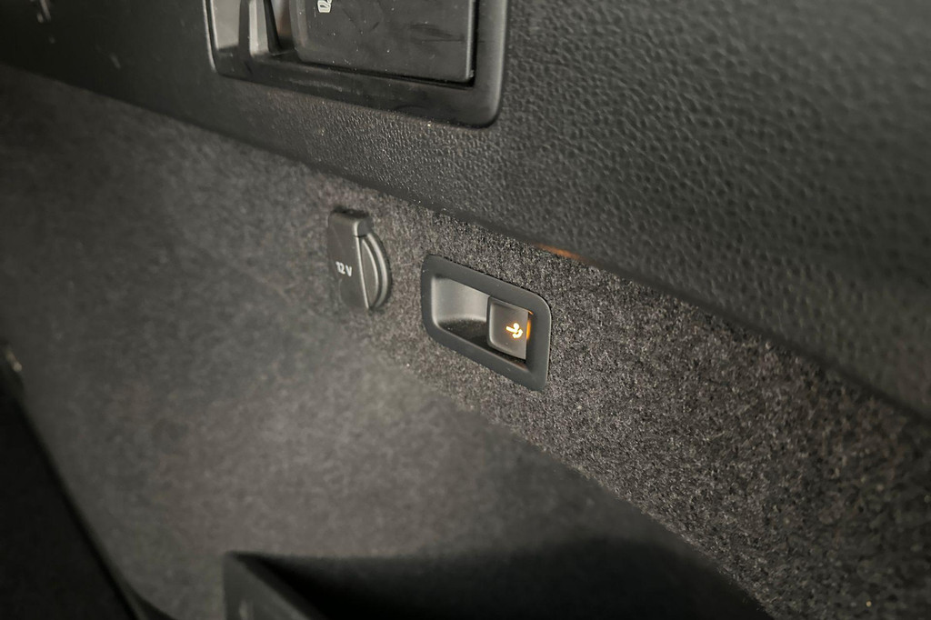 Volkswagen Passat (KGJ87X) met abonnement