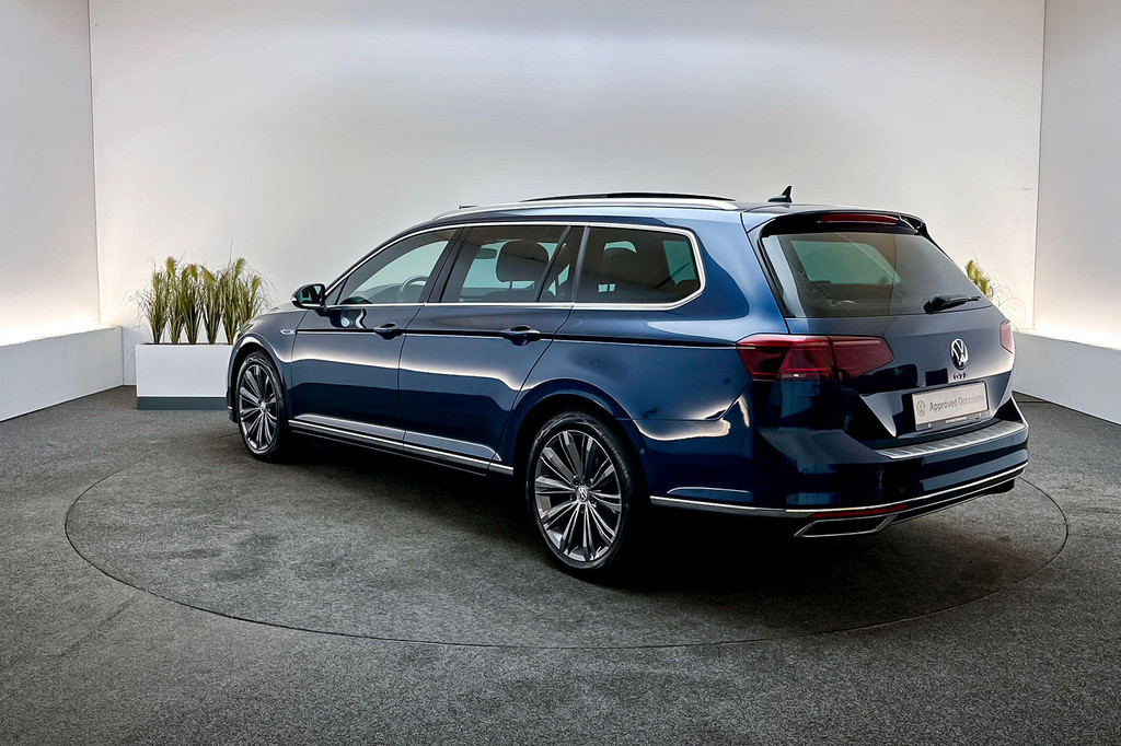 Volkswagen Passat (KGJ87X) met abonnement