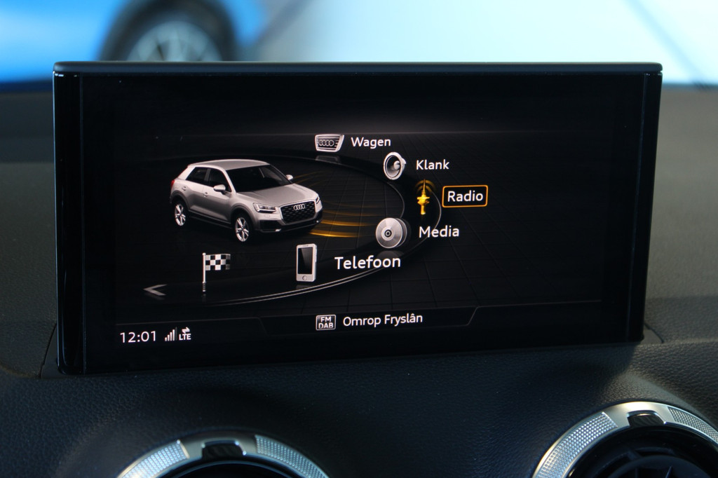 Audi Q2 (S309VD) met abonnement