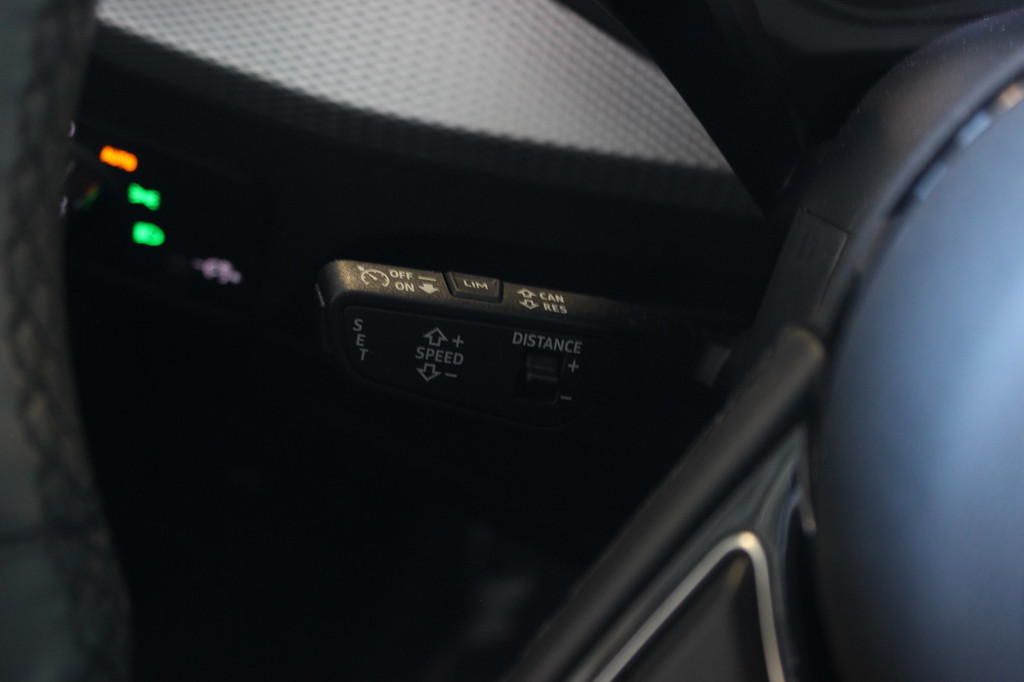 Audi Q2 (S309VD) met abonnement
