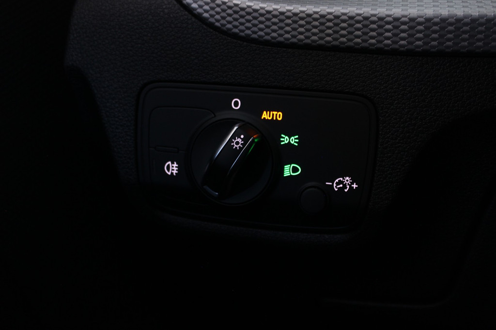 Audi Q2 (S309VD) met abonnement