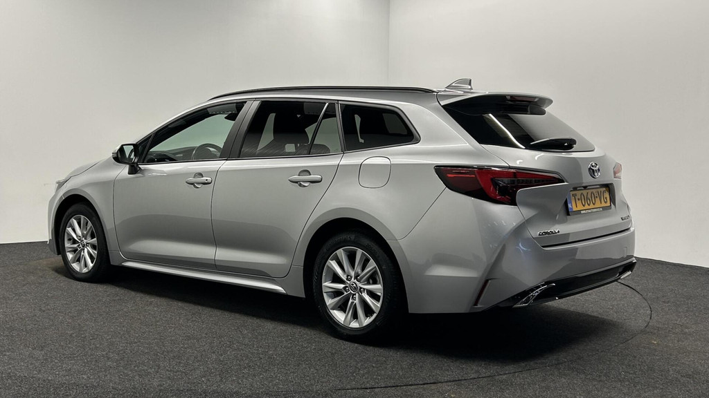 Toyota Corolla Touring Sports (T060VG) met abonnement