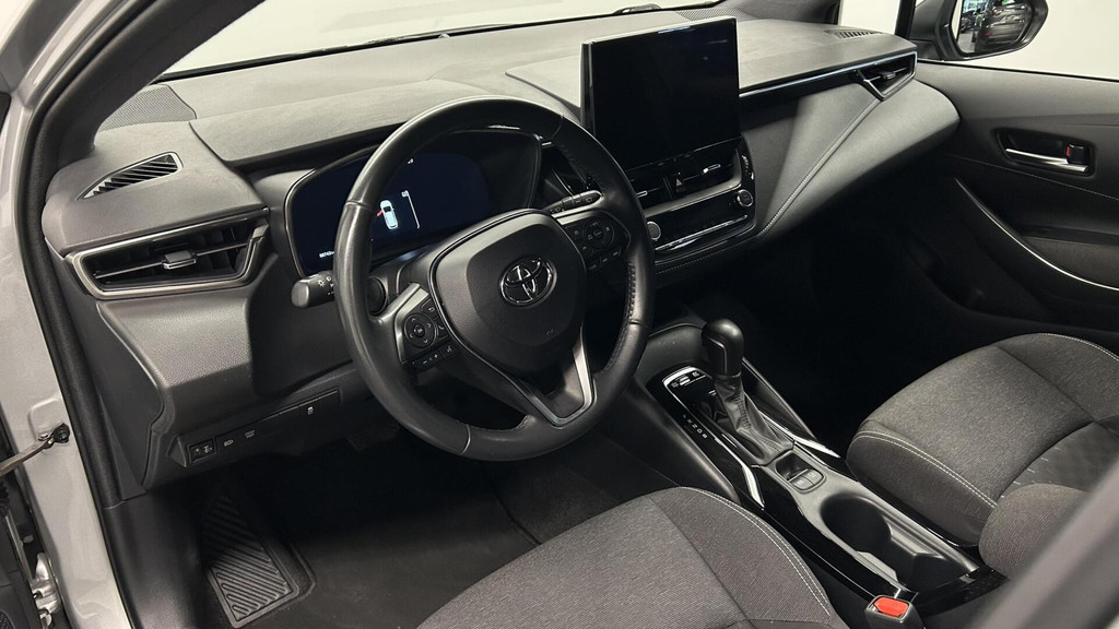 Toyota Corolla Touring Sports (T060VG) met abonnement