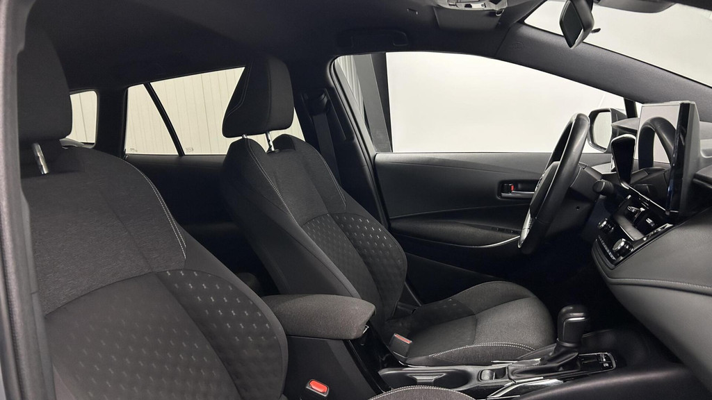 Toyota Corolla Touring Sports (T060VG) met abonnement