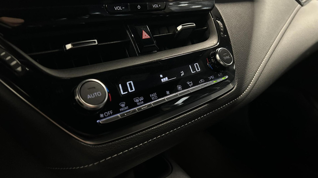 Toyota Corolla Touring Sports (T060VG) met abonnement
