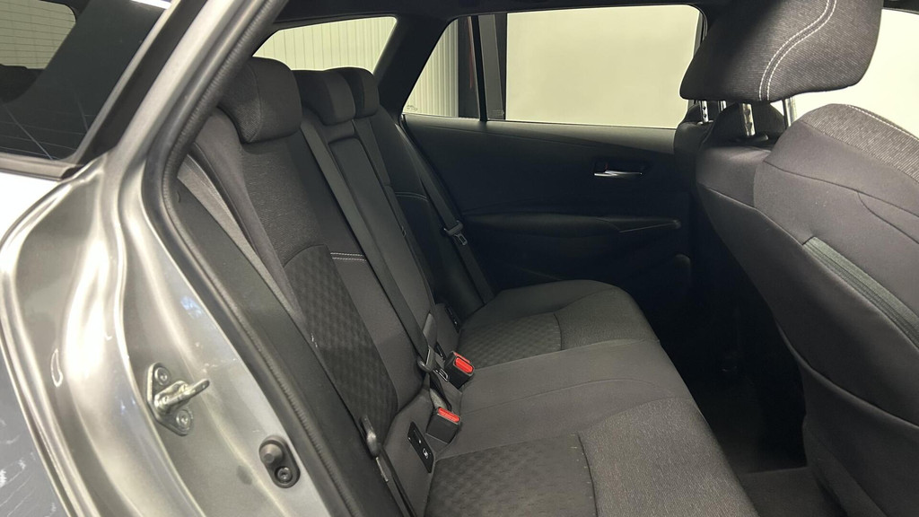 Toyota Corolla Touring Sports (T060VG) met abonnement