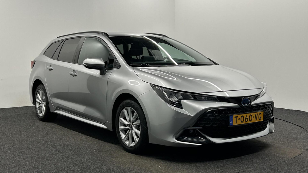 Toyota Corolla Touring Sports (T060VG) met abonnement