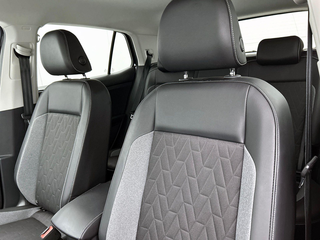 Volkswagen T-Cross (KGK43B) met abonnement