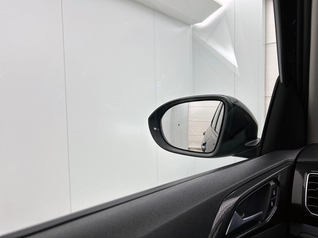 Volkswagen T-Cross (KGK43B) met abonnement