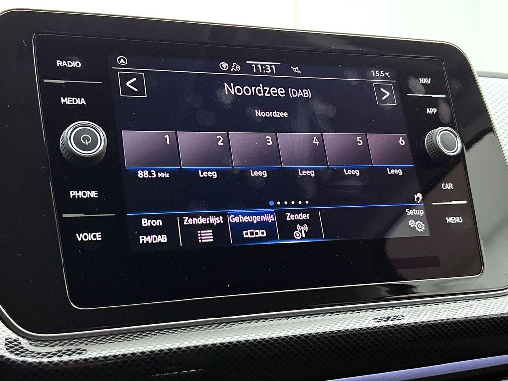 Volkswagen T-Cross (KGK43B) met abonnement