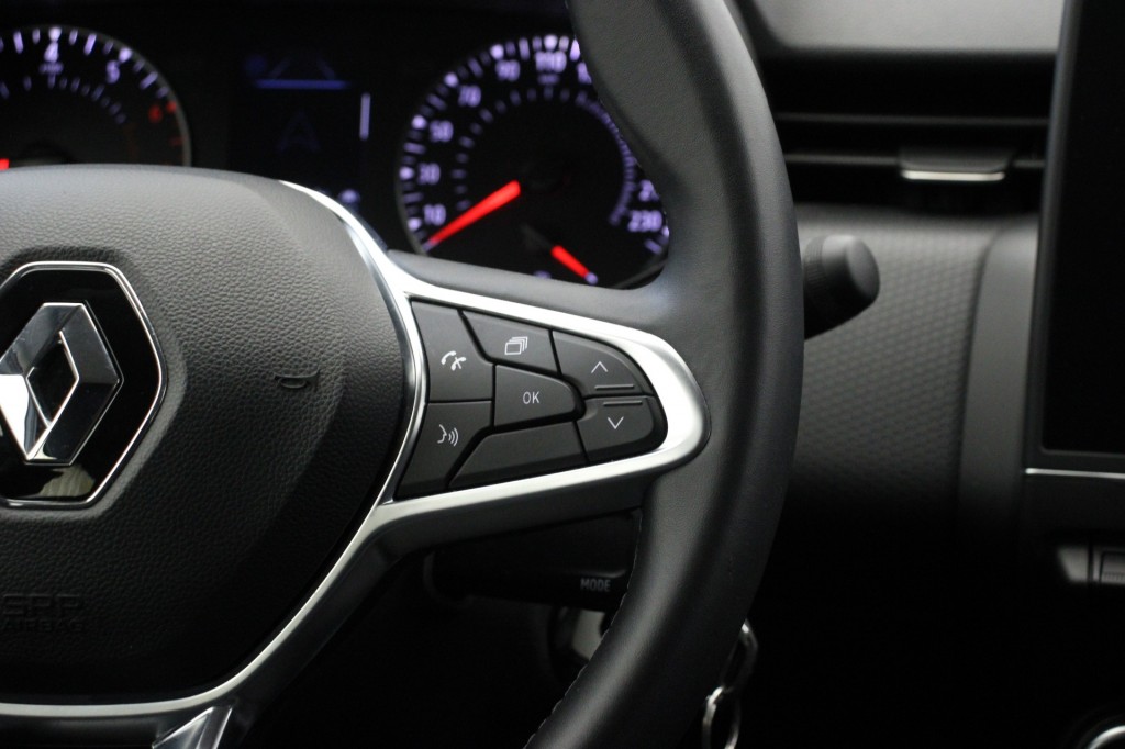 Renault Clio (S933NH) met abonnement
