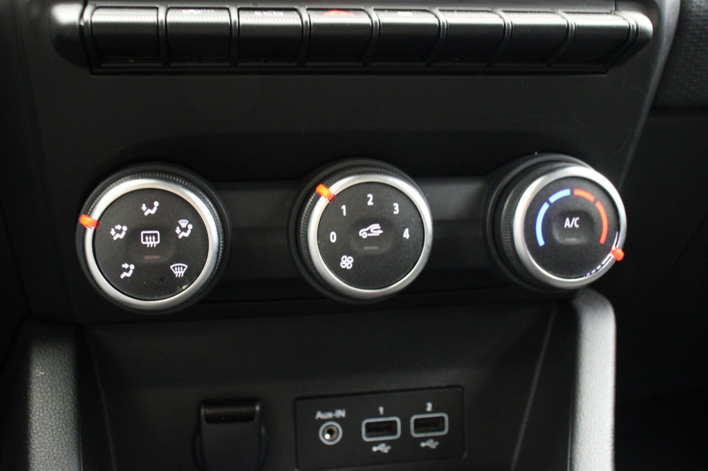 Renault Clio (S933NH) met abonnement