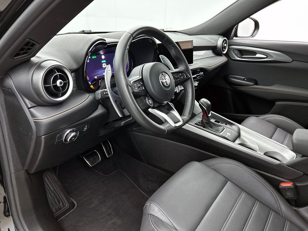 Alfa Romeo Tonale (KFT70K) met abonnement